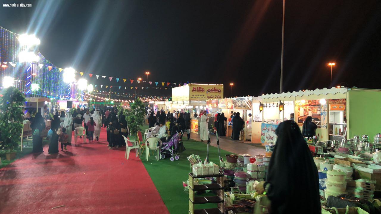 نجم قناة بداية المنشد المبدع خالد حامد على مسرح مهرجان ربيع النوارية مساء اليوم الخميس